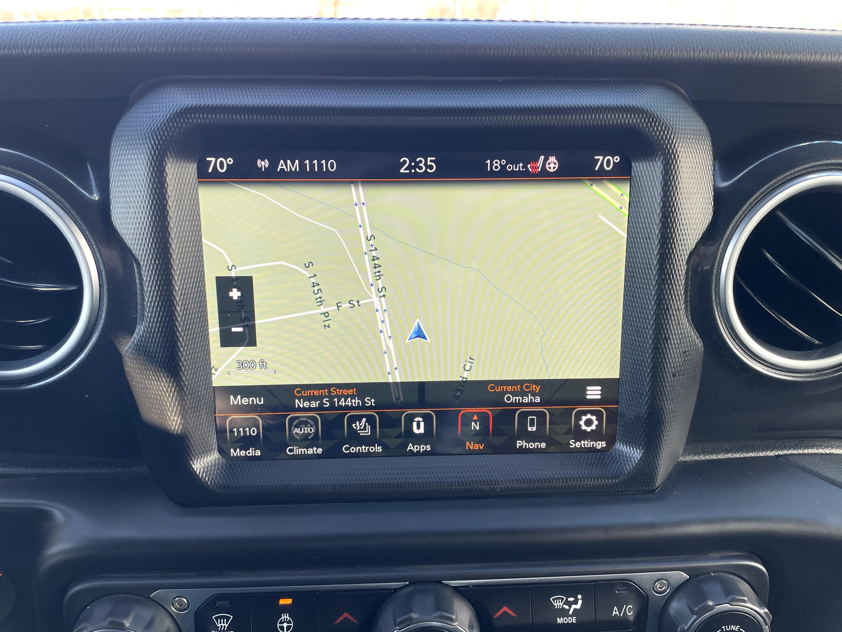 Used 2022 Jeep Wrangler Unlimited Sahara image 15