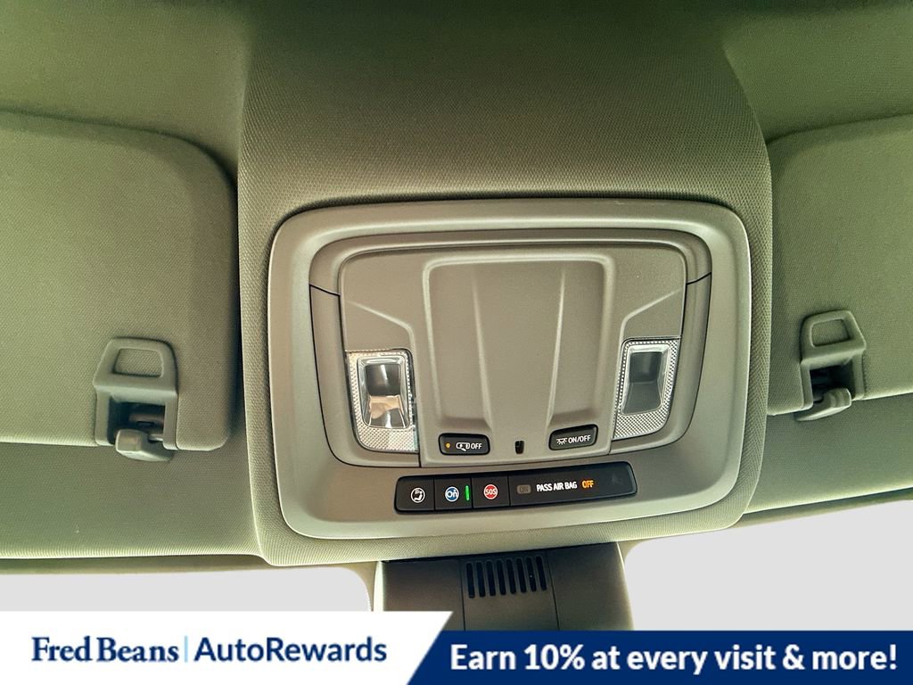 New 2026 GMC Sierra 1500 Elevation w/ LPO, Elevation Black Package image 38