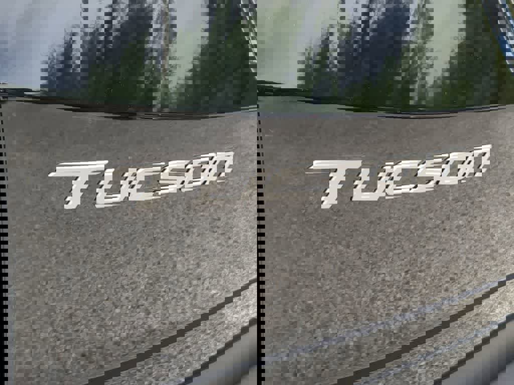 New 2026 Hyundai Tucson SE image 13