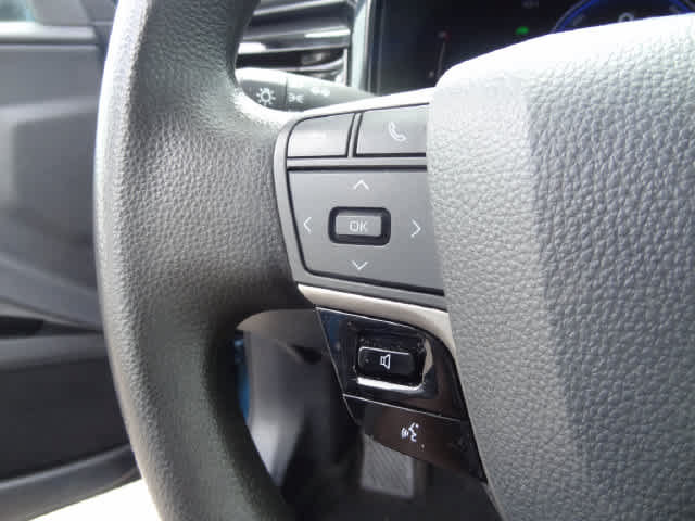 Used 2025 Toyota Camry LE FWD image 15