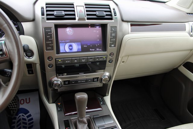 Used 2014 Lexus GX 460 image 26