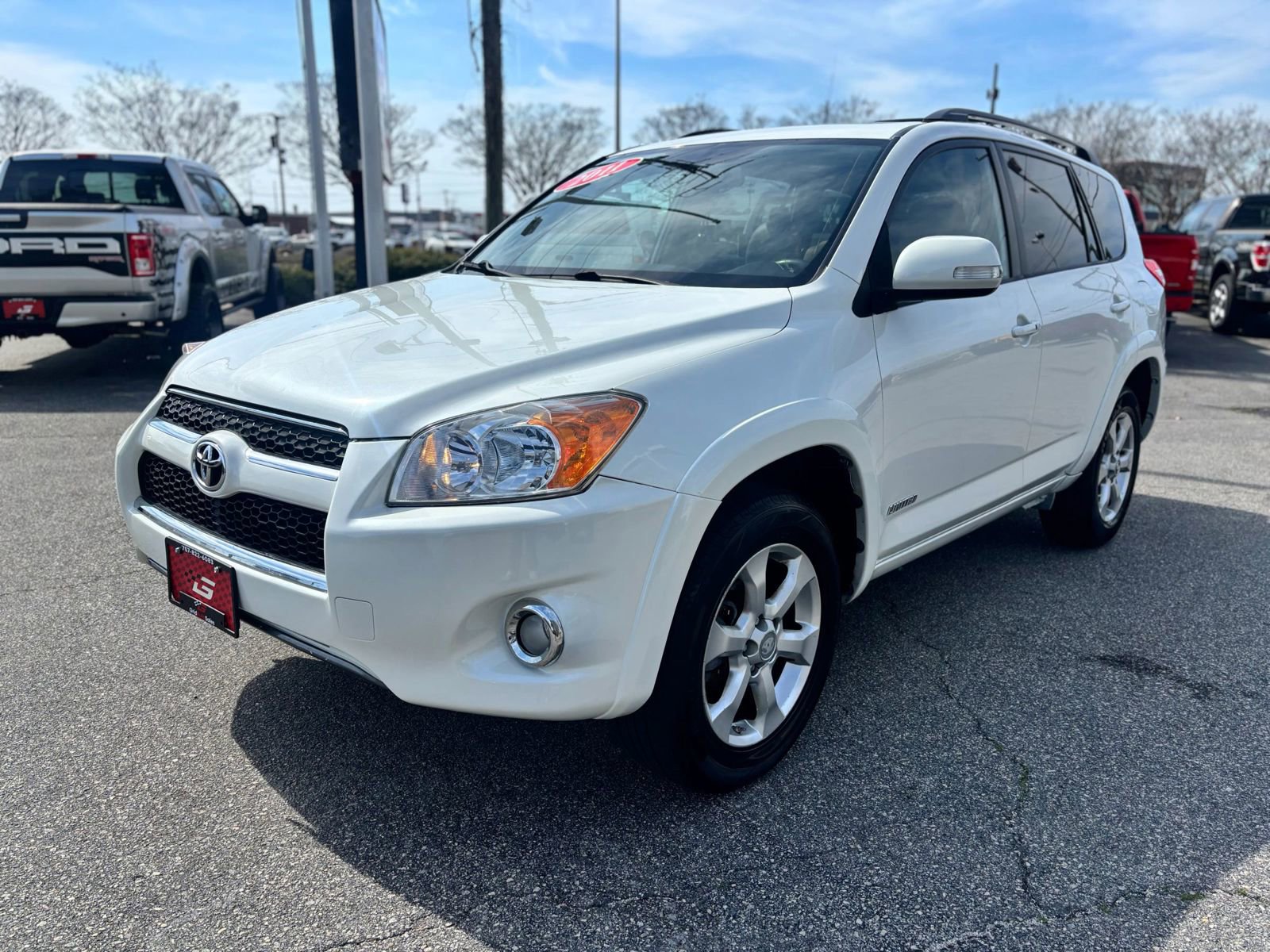 Used 2011 Toyota RAV4 Limited w/ Limited Extra Value Pkg image 7
