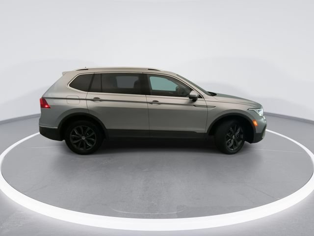 Used 2022 Volkswagen Tiguan SE AWD/4WD image 7