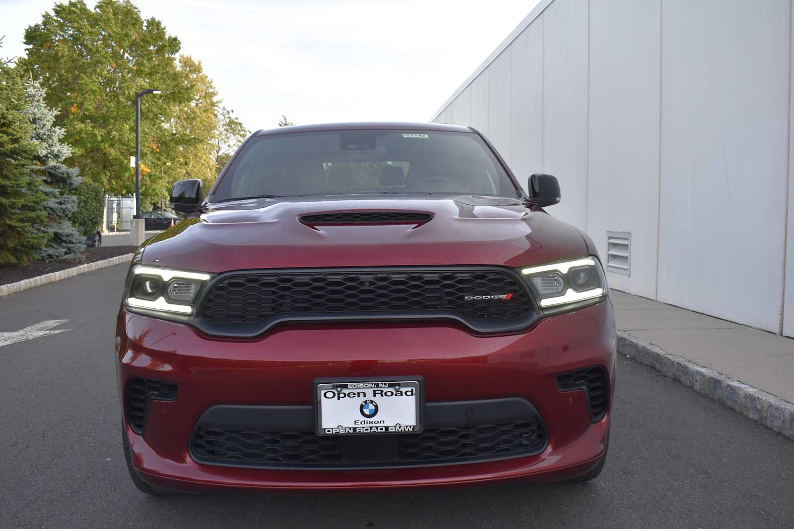 Used 2025 Dodge Durango R/T w/ Blacktop Package AWD/4WD image 2