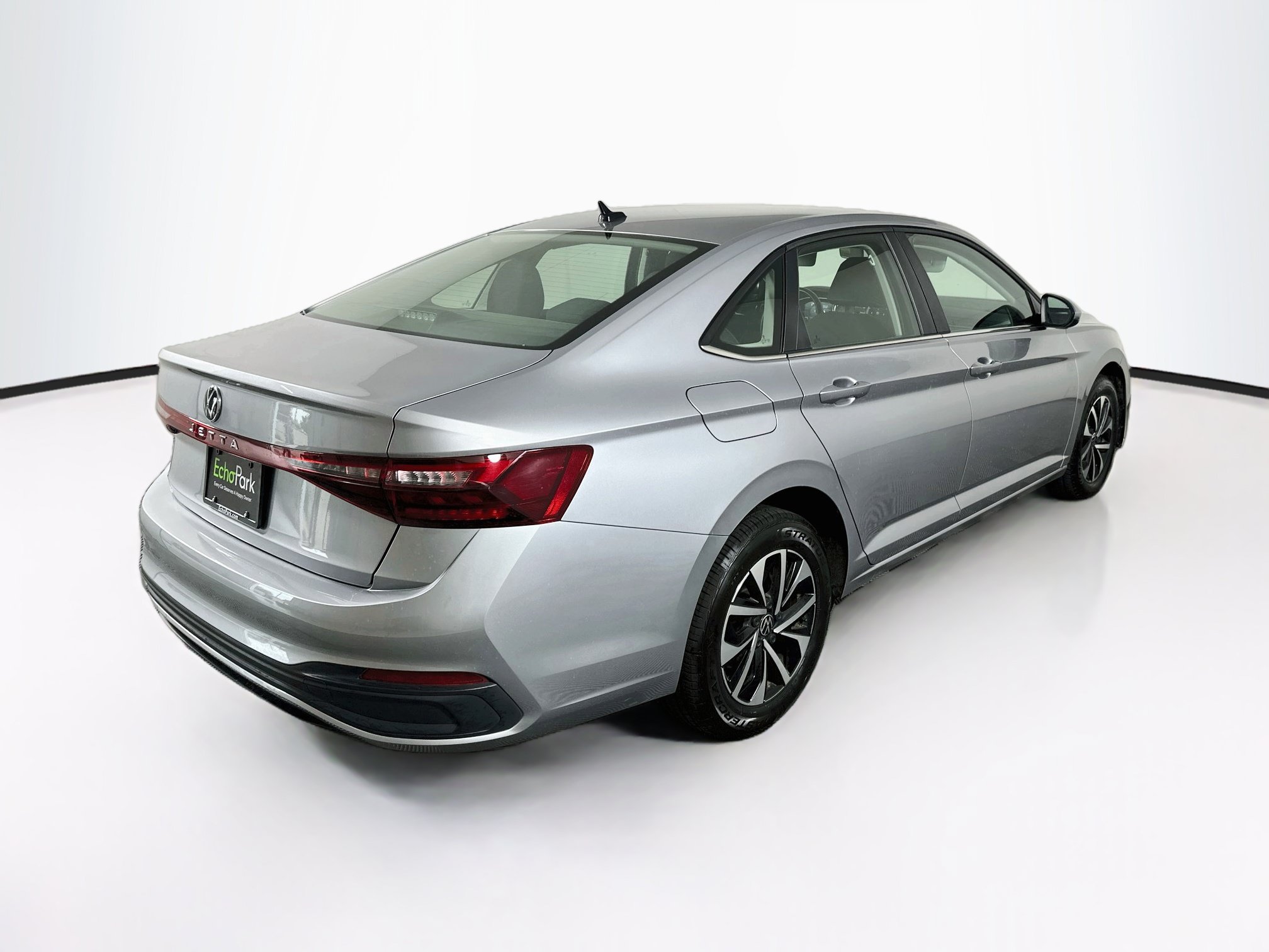 Used 2025 Volkswagen Jetta S FWD image 9