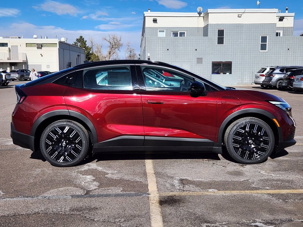 New 2026 Nissan Leaf Platinum+ w/ Cargo Package (Platinum+) image 2