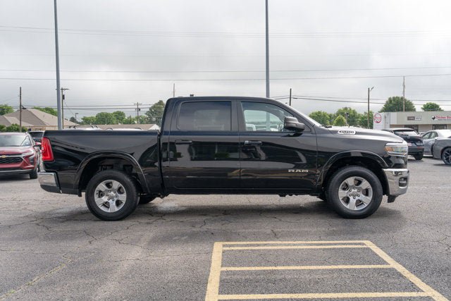 Used 2025 RAM 1500 Big Horn AWD/4WD image 6
