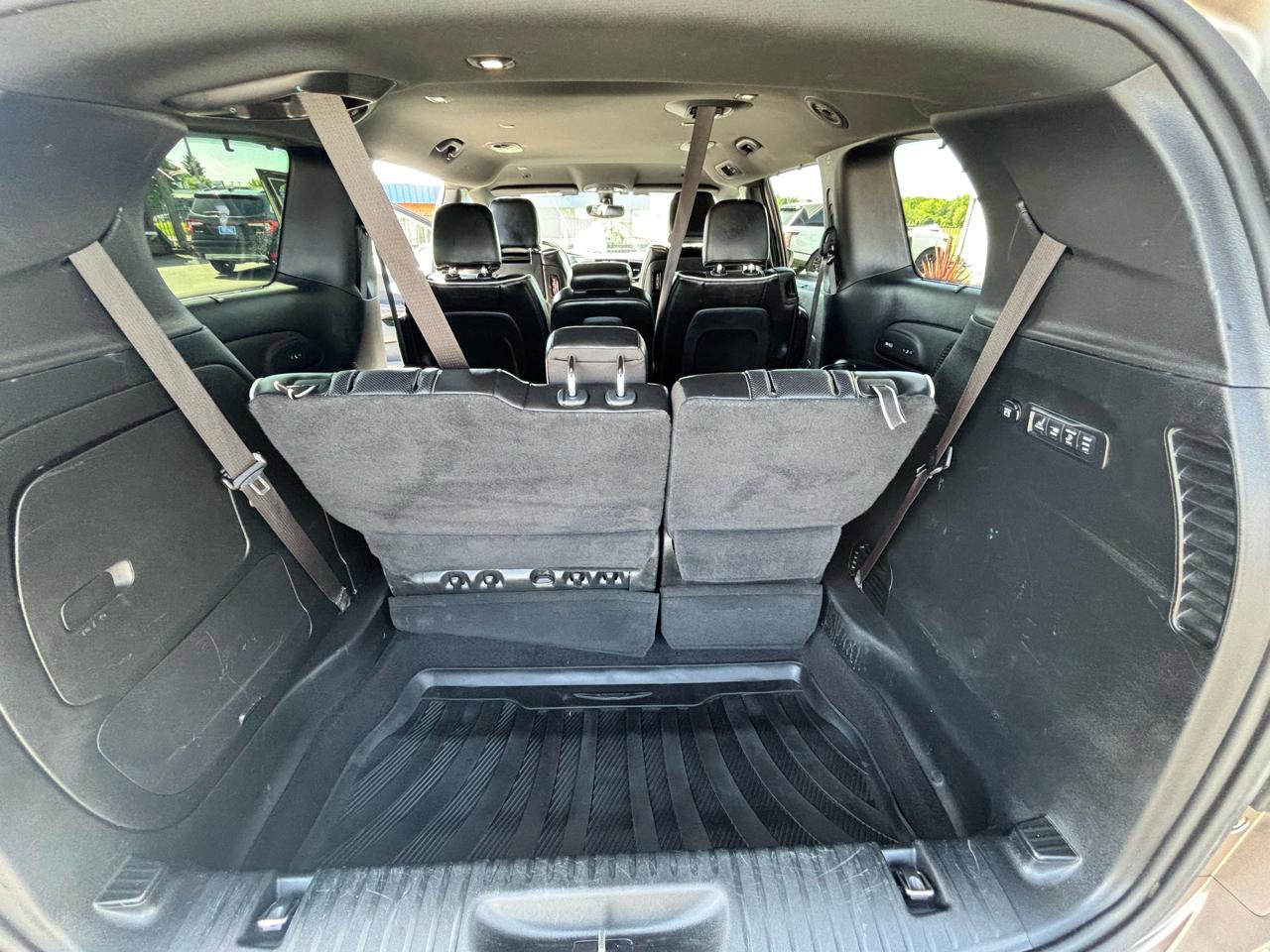 Used 2018 Chrysler Pacifica Limited FWD image 27
