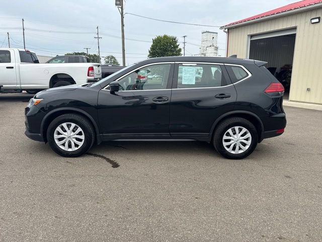 Used 2017 Nissan Rogue S AWD/4WD image 6