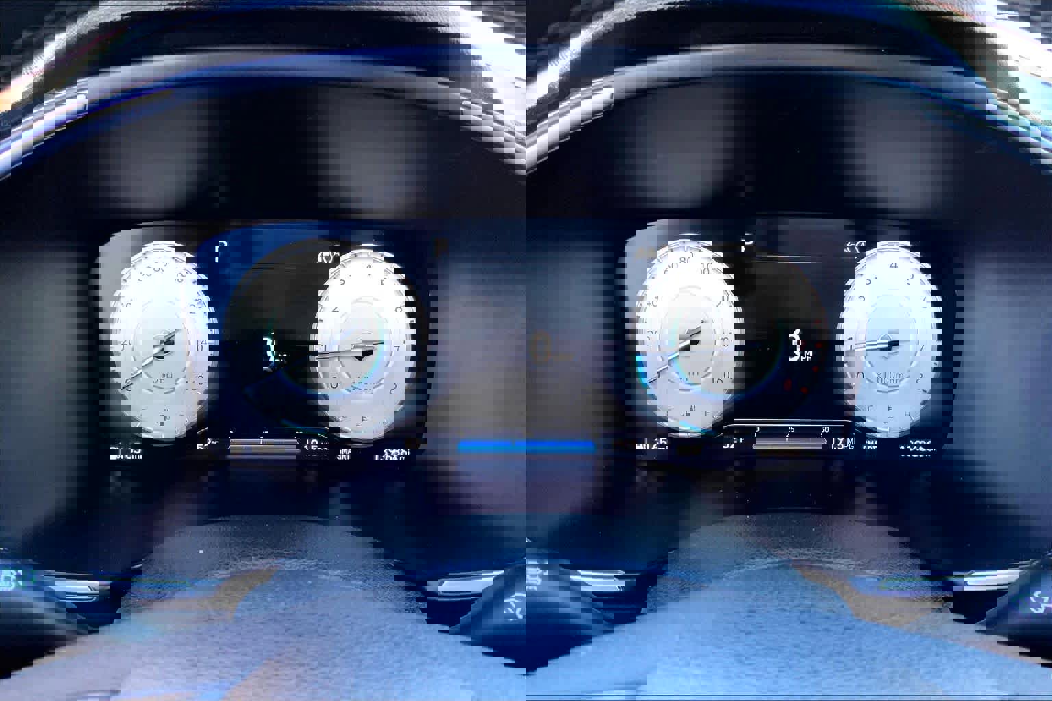 Used 2023 Hyundai Santa Fe Calligraphy w/ Cargo Package image 25