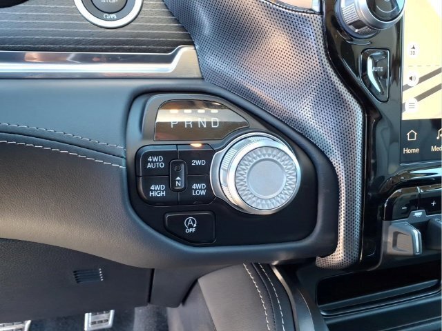 Used 2024 RAM 1500 Limited AWD/4WD image 26