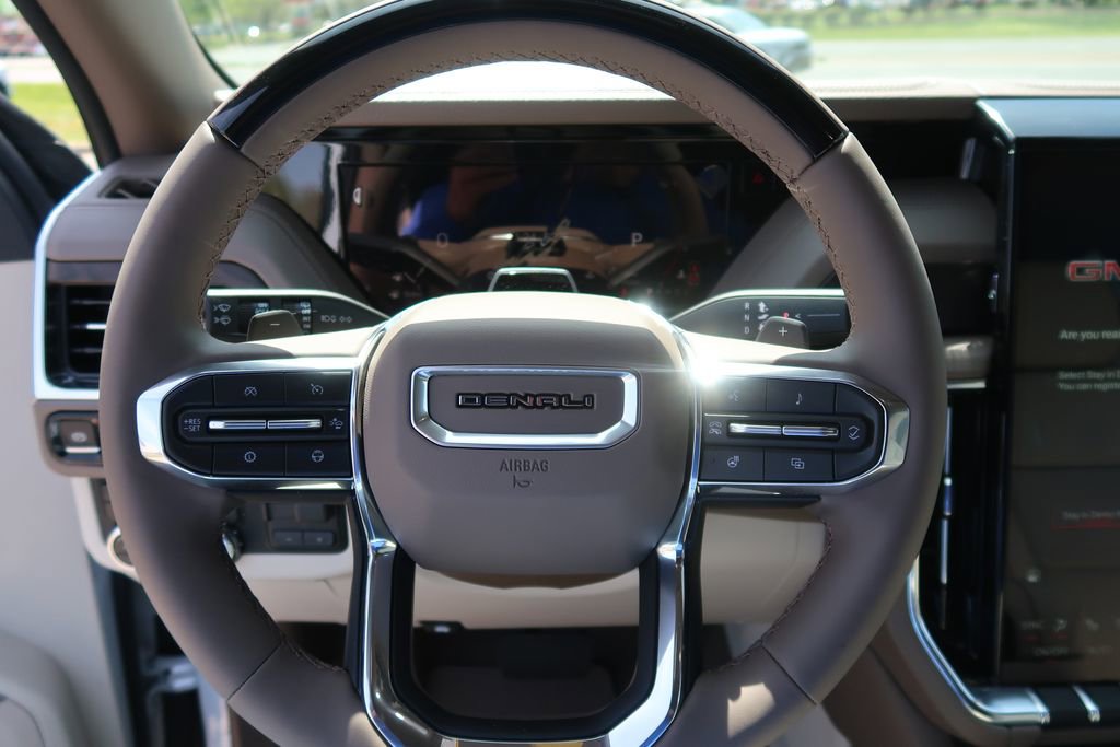 New 2026 GMC Yukon XL Denali w/ Denali Reserve Package image 15