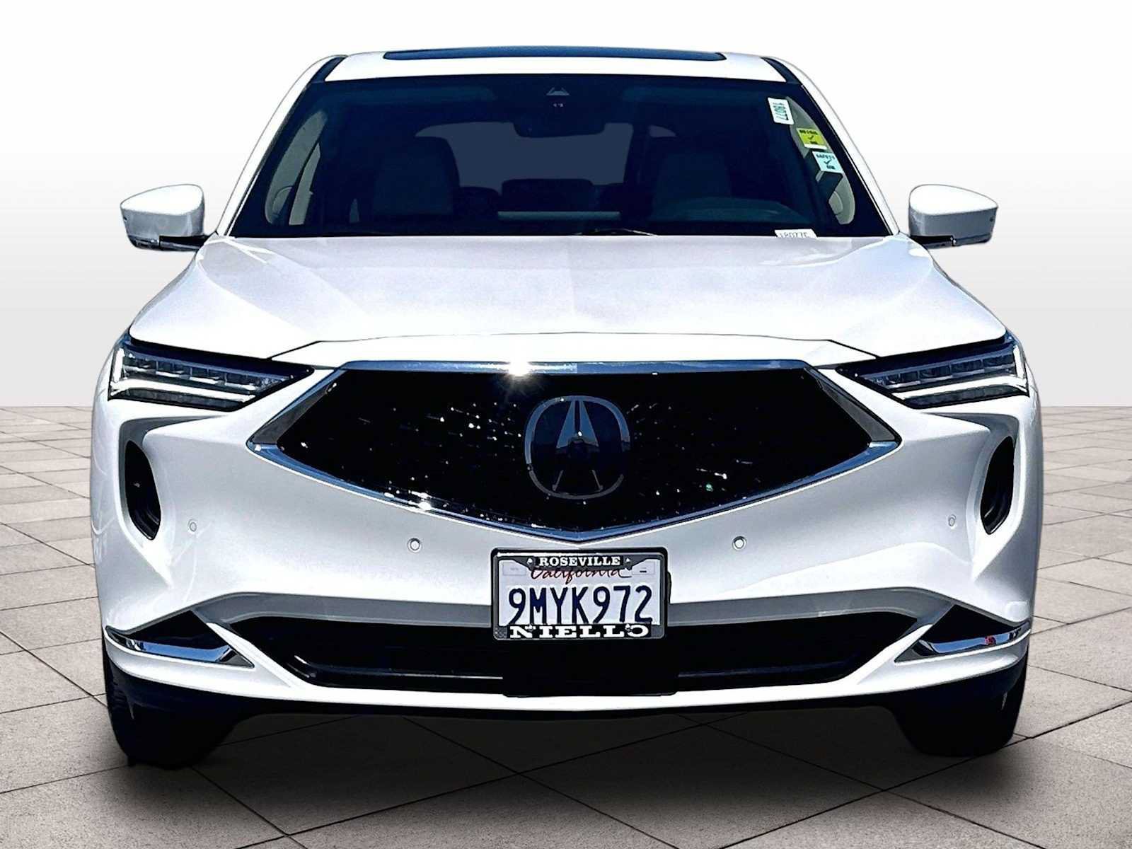 Used 2024 Acura MDX SH-AWD w/ Technology Package image 3