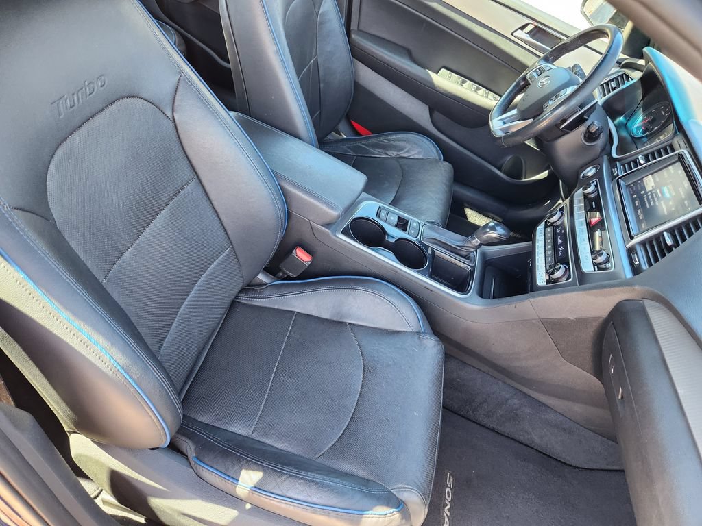 Used 2019 Hyundai Sonata Limited FWD image 11
