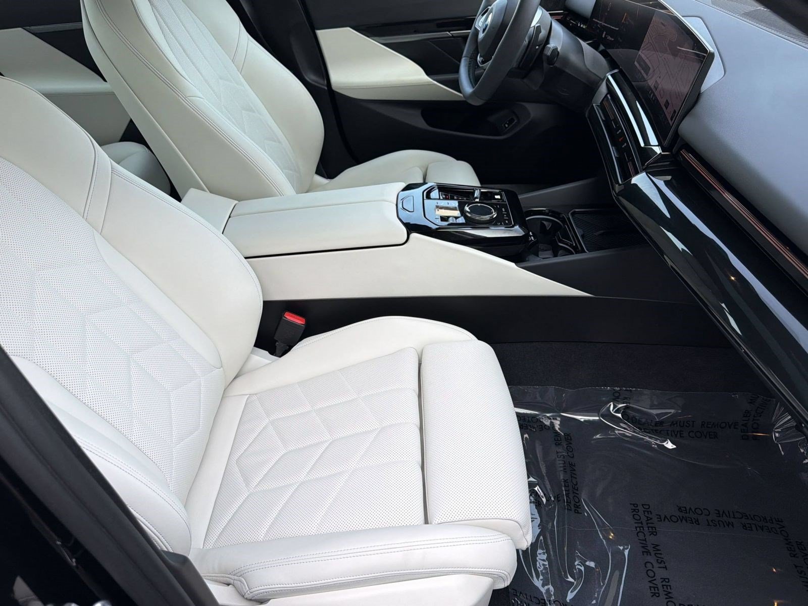 Used 2024 BMW 530i w/ Premium Package RWD image 22