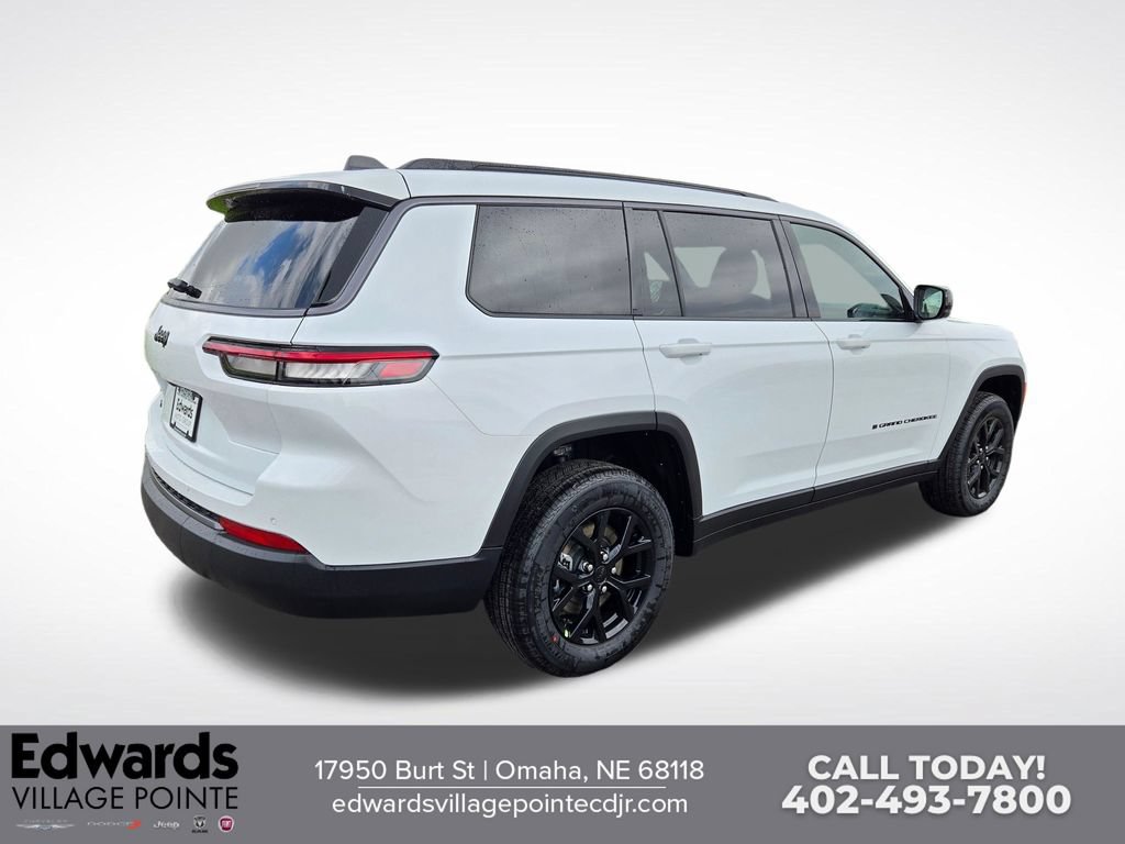 New 2026 Jeep Grand Cherokee L 4WD image 3
