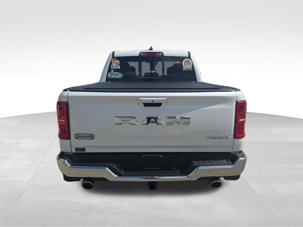 Used 2025 RAM 1500 Limited w/ Trailer Tow Group AWD/4WD image 9