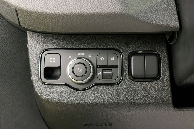 Used 2025 Mercedes-Benz Sprinter 2500 image 44