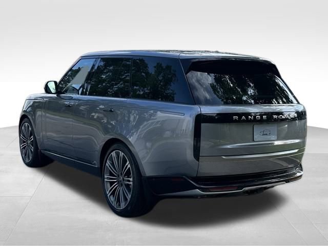 New 2025 Land Rover Range Rover SE image 3
