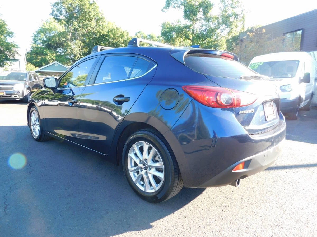 Used 2015 MAZDA MAZDA3 i Grand Touring image 3
