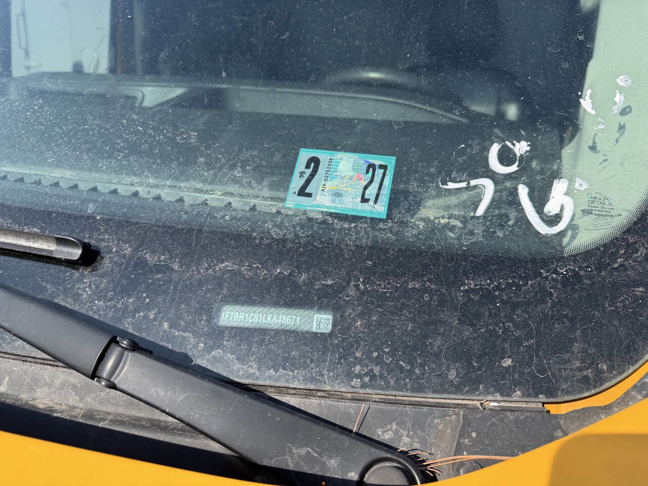 Used 2020 Ford Transit 250 Medium Roof w/ Load Area Protection Package image 12