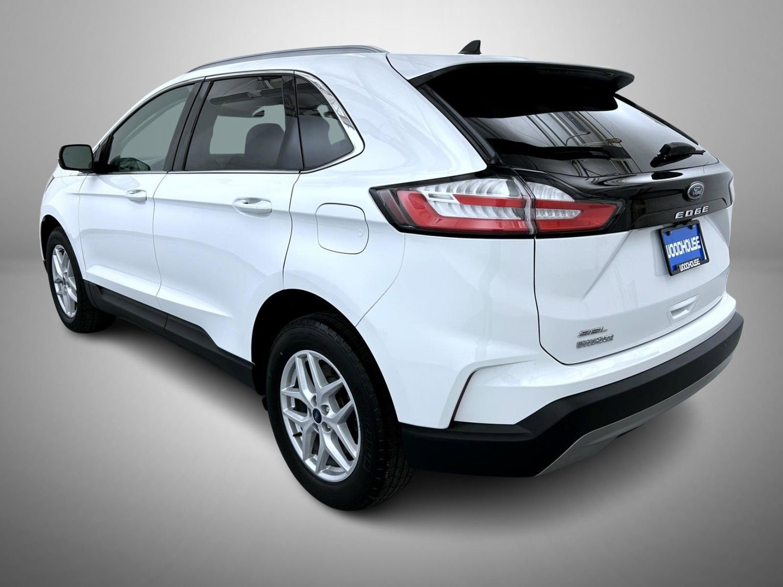 Used 2022 Ford Edge SEL w/ Convenience Package image 7