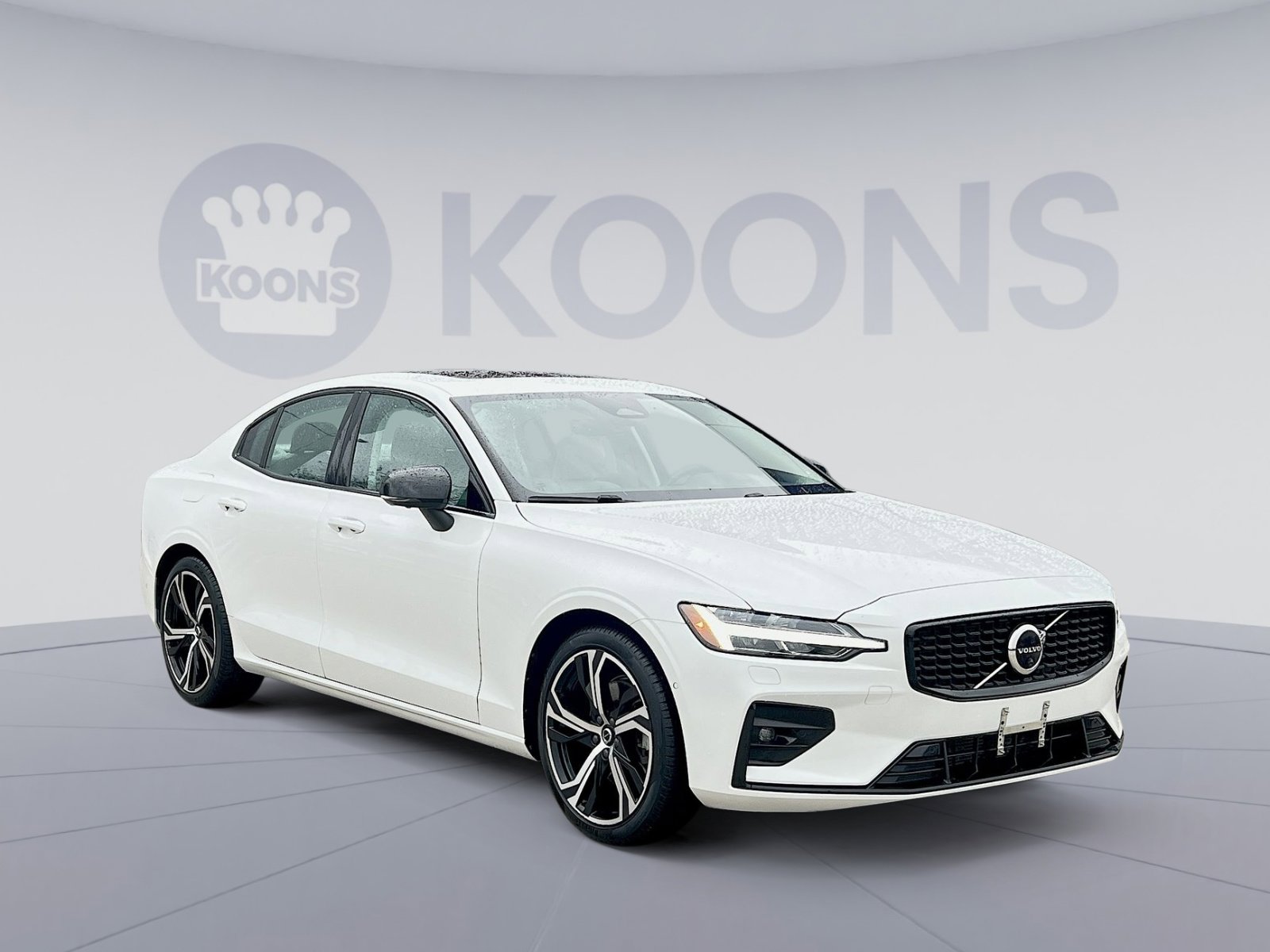 Certified 2023 Volvo S60 B5 Plus w/ Climate Package image 10