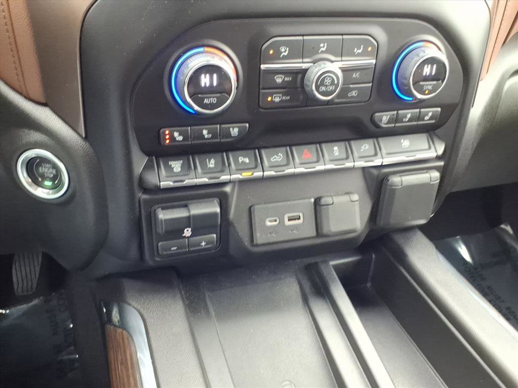 Used 2023 Chevrolet Silverado 2500 High Country image 14