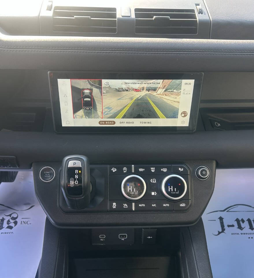 Used 2022 Land Rover Defender 90 X-Dynamic S image 21