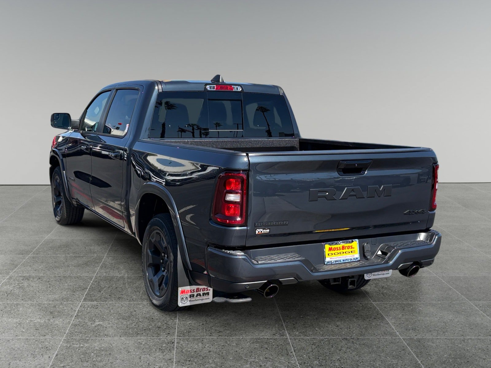 New 2027 RAM 1500 4x4 Crew Cab image 3