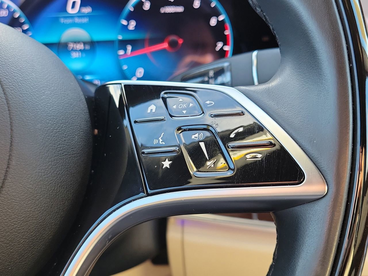 Certified 2023 Mercedes-Benz E 350 4MATIC Sedan image 31