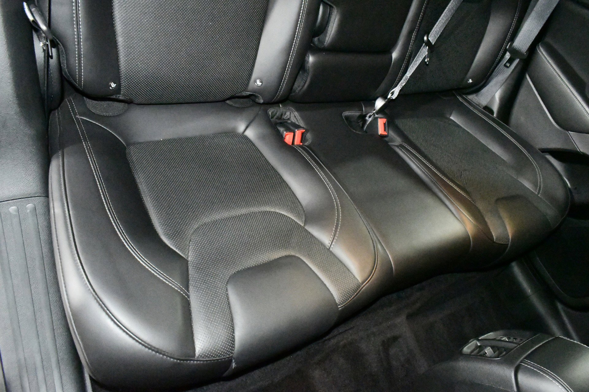 Used 2019 Jeep Cherokee Limited image 20