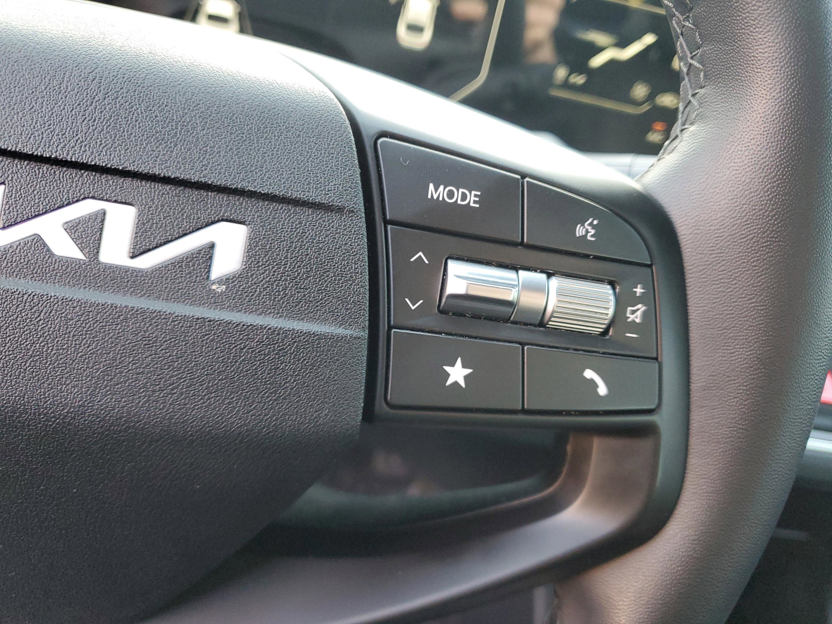 Certified 2025 Kia K4 EX FWD image 25
