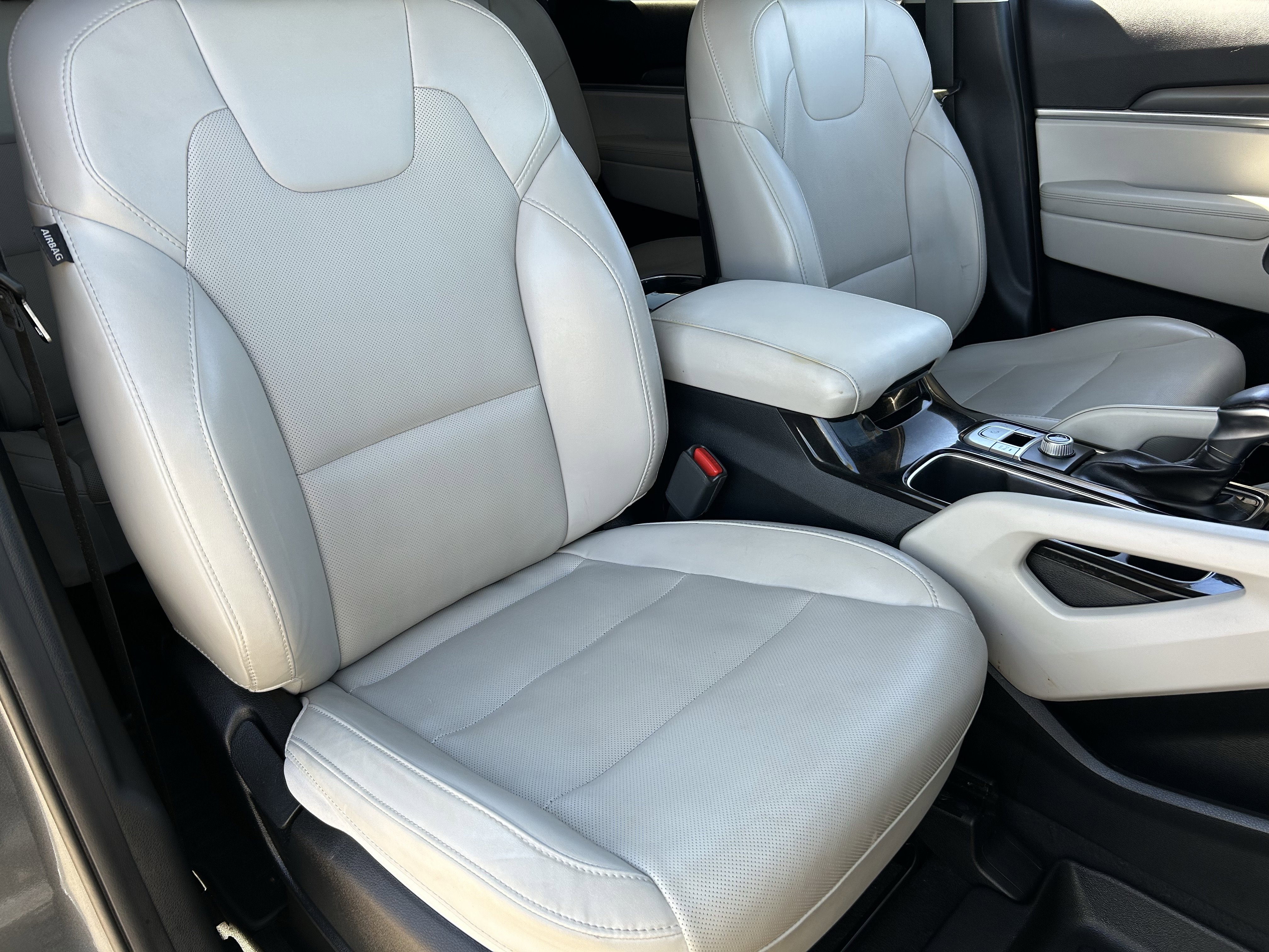 Used 2020 Kia Telluride S image 9