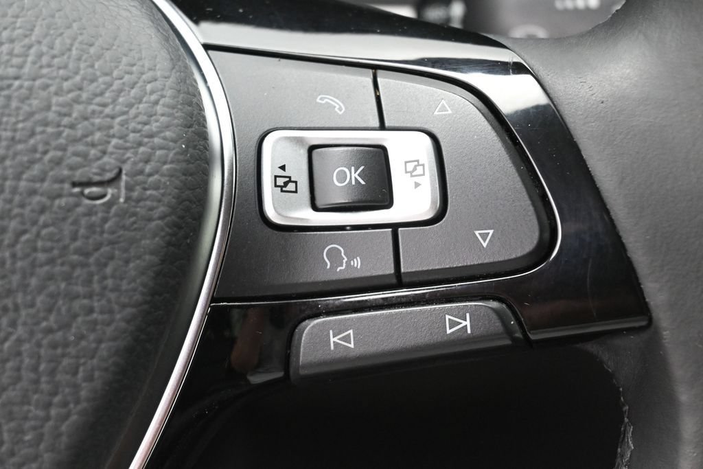 Used 2018 Volkswagen Atlas SE FWD image 10