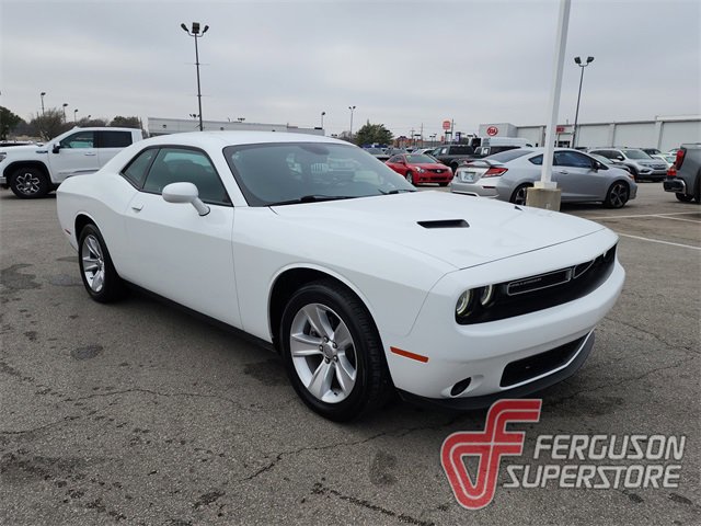 Used 2023 Dodge Challenger SXT image 1