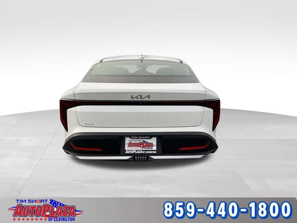 Used 2025 Kia K4 LXS image 11