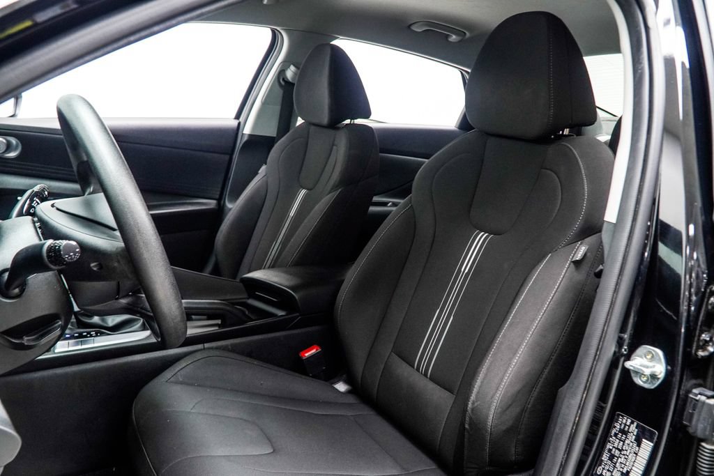 Used 2022 Hyundai Elantra SEL w/ Cargo Package FWD image 36