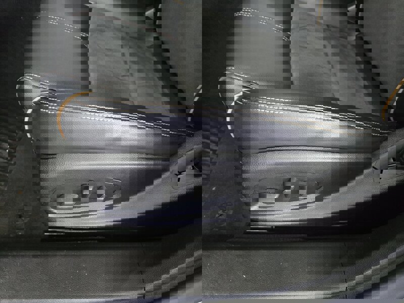 Used 2014 Chevrolet Impala LT w/ Premium Seating Package image 32