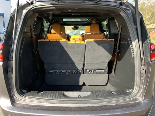 Used 2021 Chrysler Pacifica Pinnacle image 5