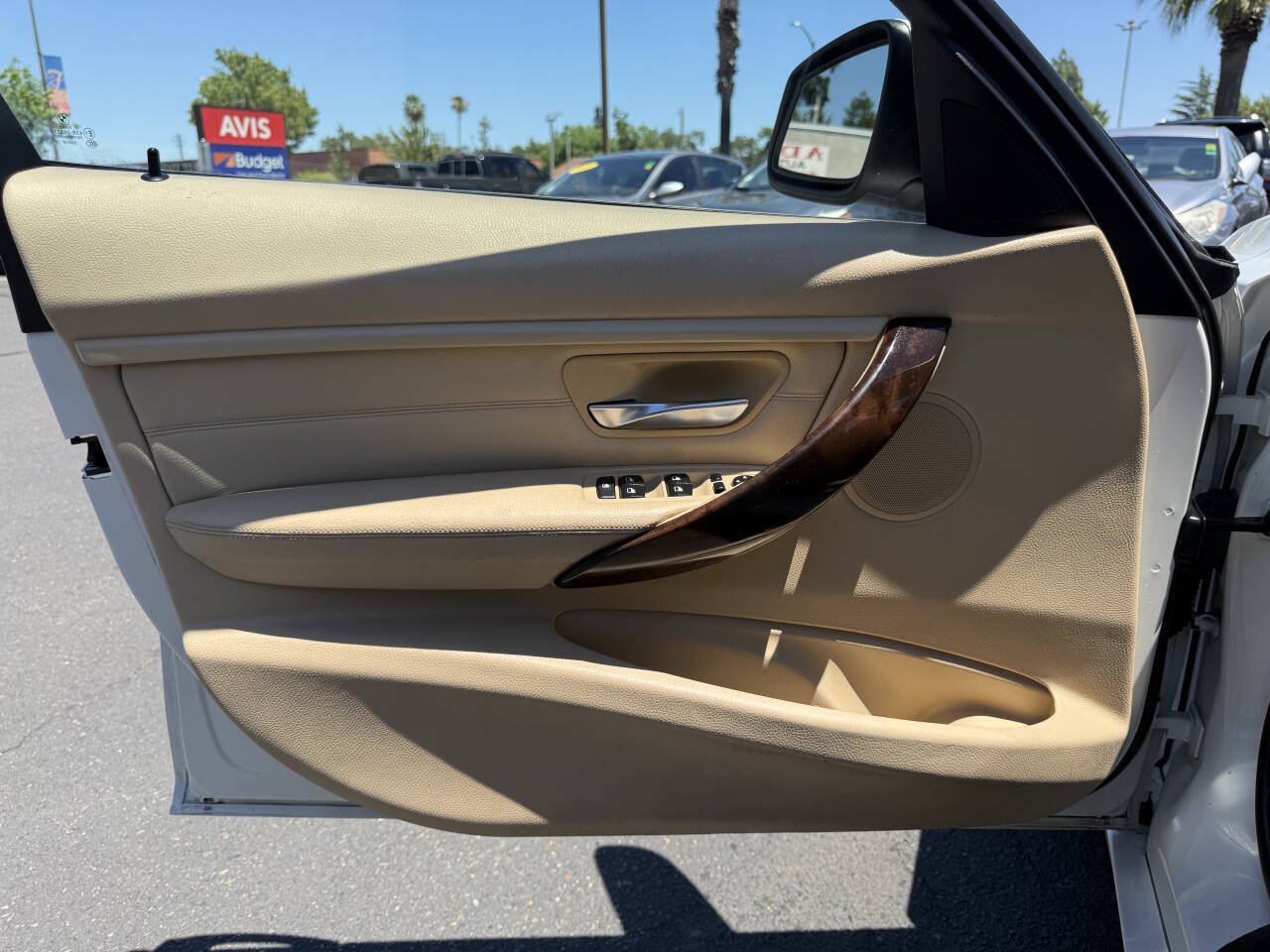 Used 2014 BMW 328i Sedan RWD image 10