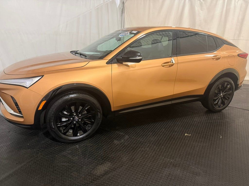 Used 2024 Buick Envista Sport Touring w/ Convenience II Package image 5