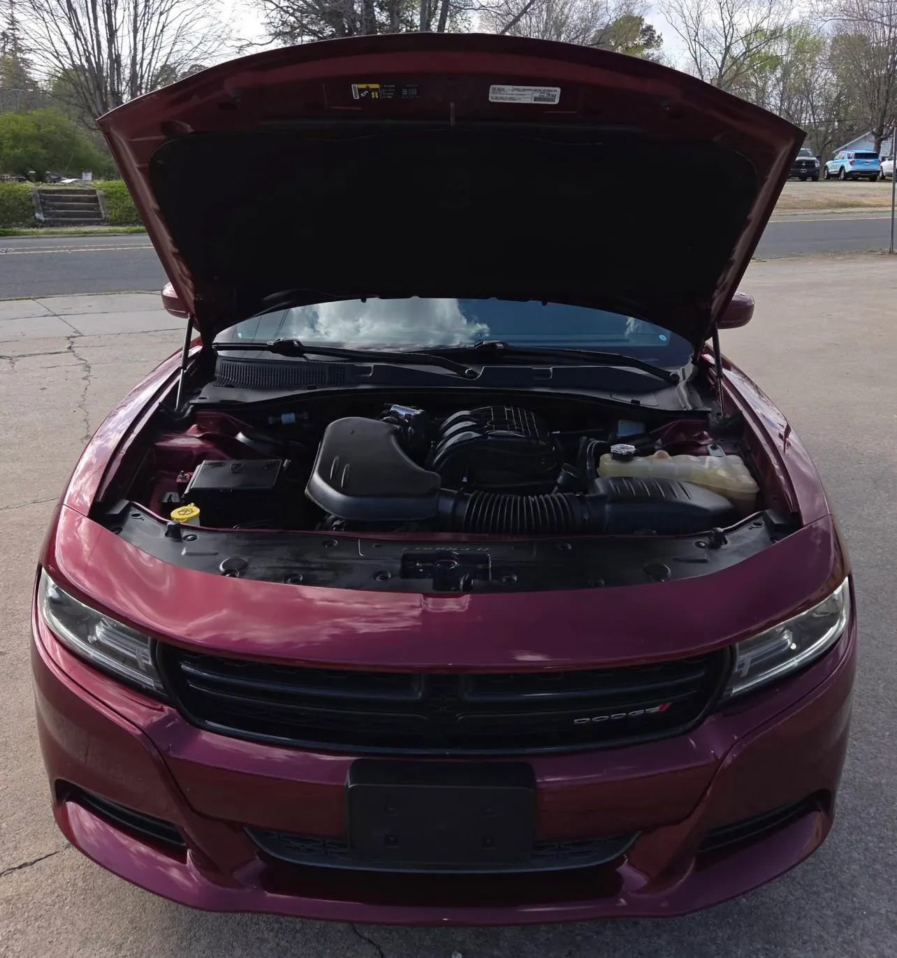 Used 2018 Dodge Charger SXT image 5