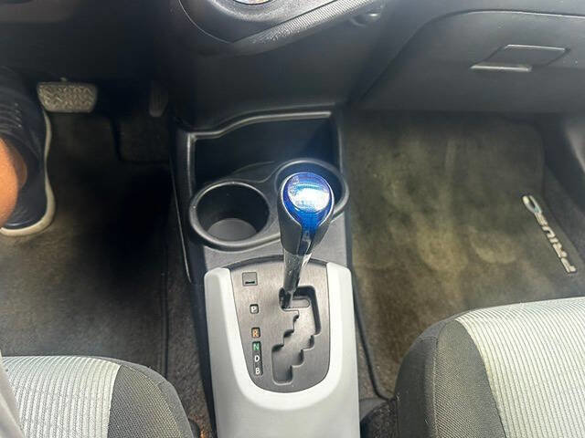 Used 2013 Toyota Prius C Three FWD image 15