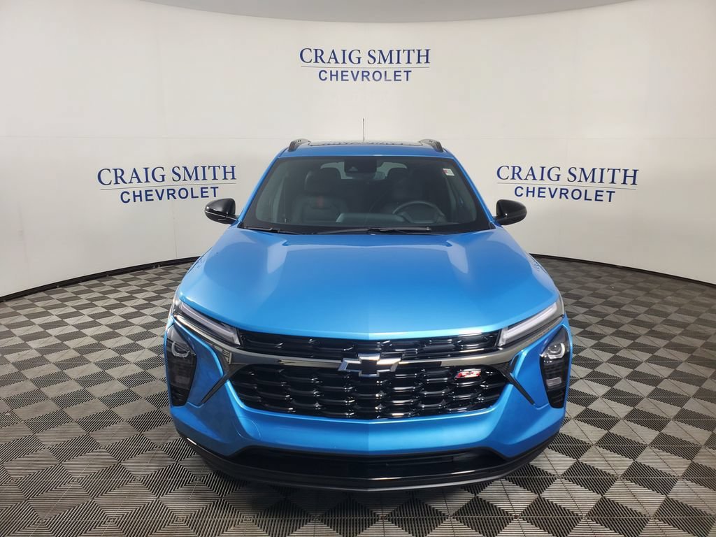 New 2026 Chevrolet Trax RS w/ Sunroof Package FWD image 7