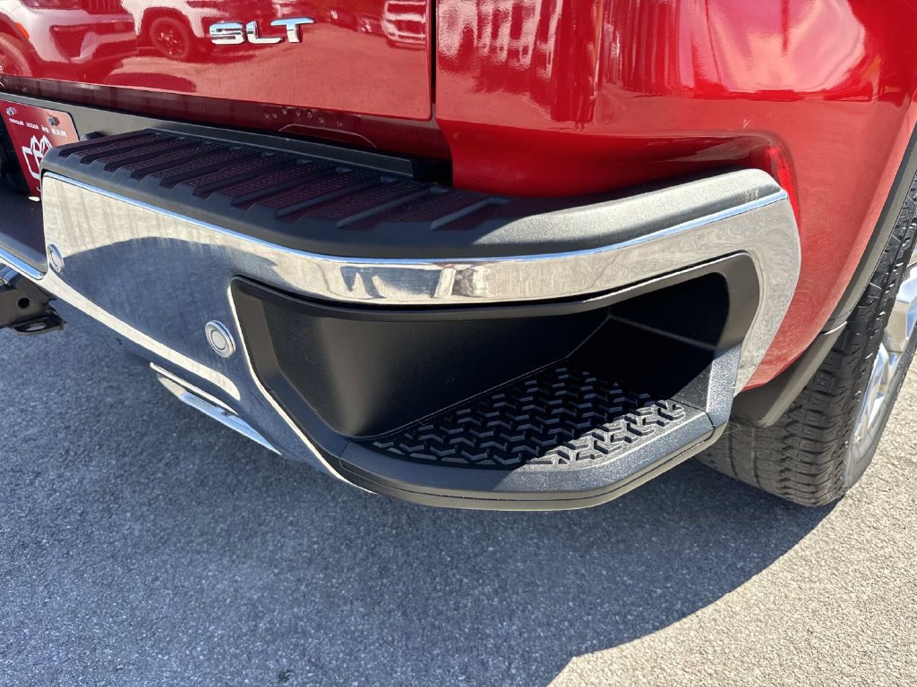 Used 2019 GMC Sierra 1500 SLT w/ SLT Premium Package AWD/4WD image 23