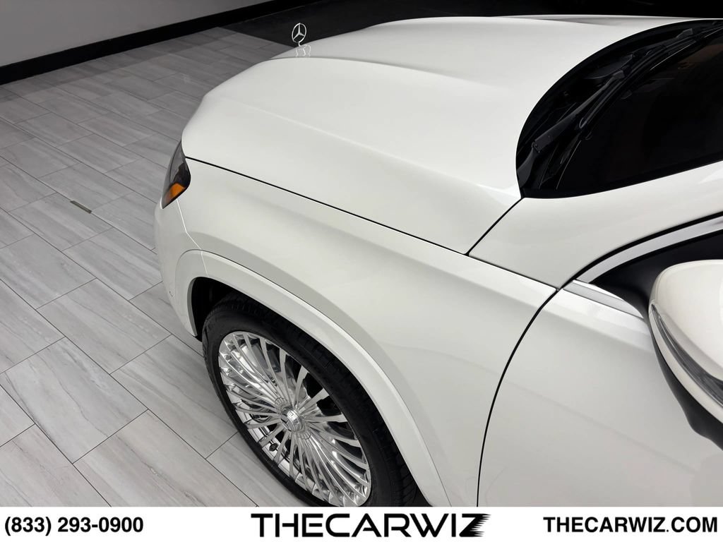 Used 2022 Mercedes-Benz Maybach GLS 600 4MATIC image 16