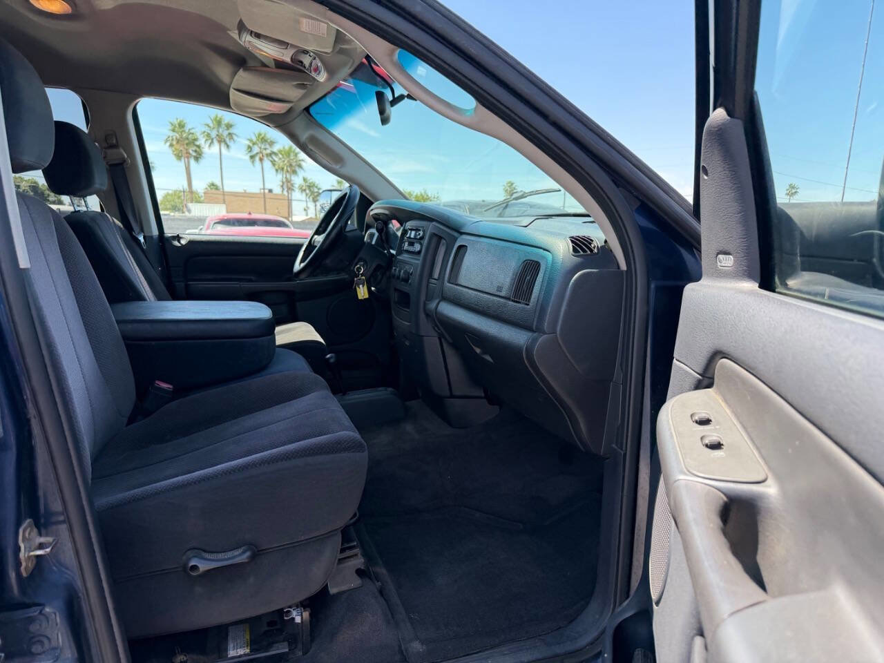 Used 2003 Dodge Ram 2500 Truck SLT AWD/4WD image 23