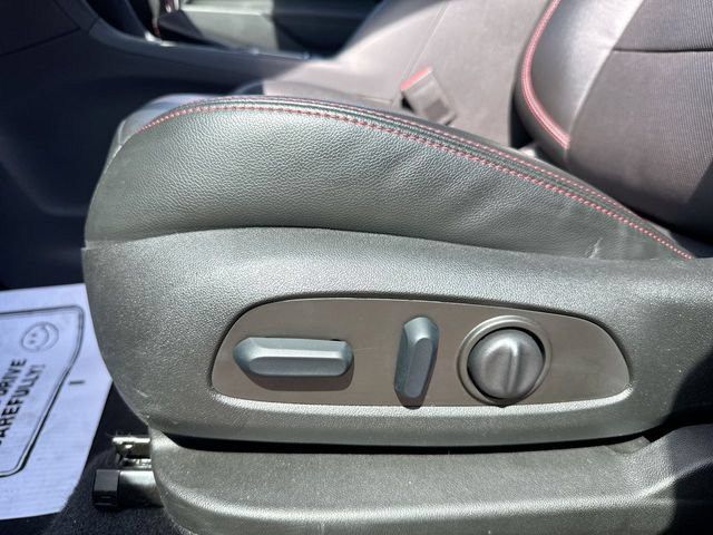 Used 2022 Chevrolet Equinox RS w/ RS Leather Package AWD/4WD image 12