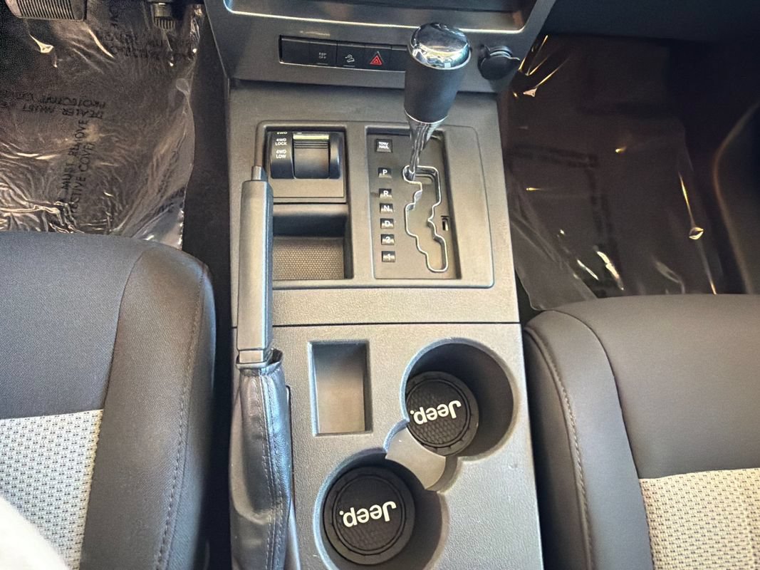 Used 2009 Jeep Liberty Sport w/ Popular Equipment Group AWD/4WD image 13